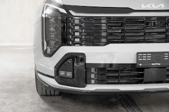 https://vehicle.imgix.net/4259525/209cda37-e210-4aa1-8d23-3f4b1ced7a0b.jpg