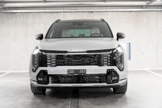 https://vehicle.imgix.net/4259525/bf9cef9b-b8ae-4839-a195-697abf53b5ec.jpg