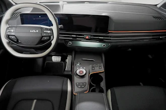 https://vehicle.imgix.net/4259525/ec884eb1-7c81-47c0-aa62-47000587c17e.jpg
