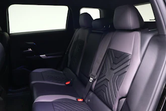 https://vehicle.imgix.net/4259527/b50b69b1-3a33-420a-9e1e-1c1655ea4f15.JPG