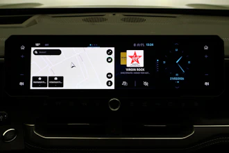 https://vehicle.imgix.net/4259527/ca6be3f6-3583-4f53-b850-757a144ad211.JPG