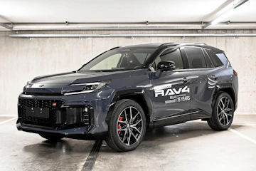 immagine del veicolo TOYOTA RAV4 2.5 HEV GR Sport immagine del veicolo TOYOTA RAV4 2.5 HEV GR Sport