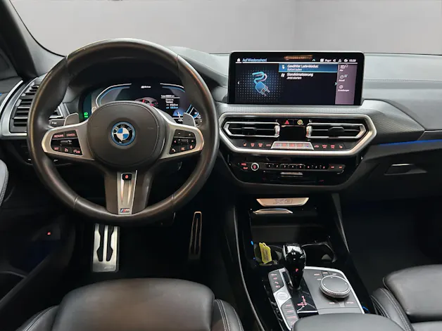 BMW X3 30e xDrive SAG