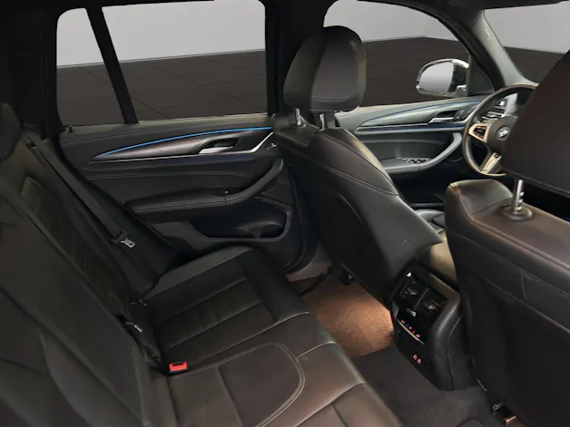 BMW X3 30e xDrive SAG