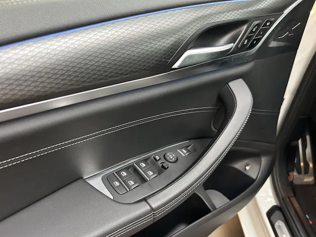 BMW X3 30e xDrive SAG