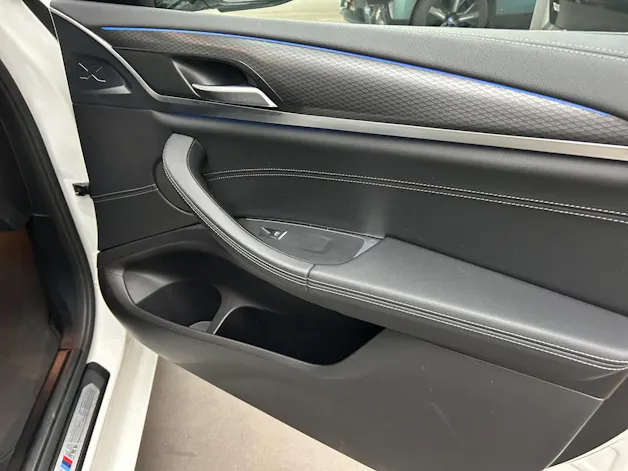 BMW X3 30e xDrive SAG