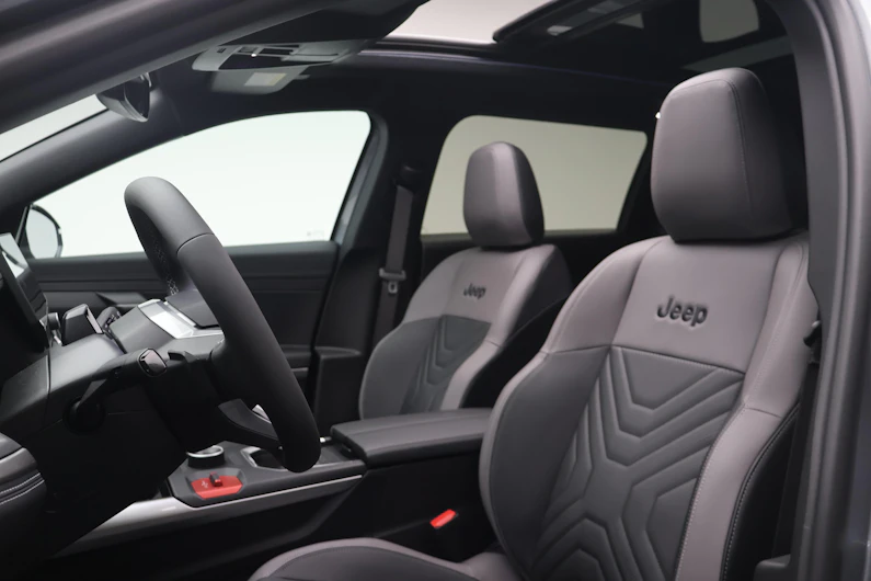 Fahrzeugbild JEEP COMPASS