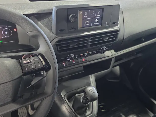 Peugeot Expert Kaw. Standard 1.5 BlueHDi 120 PS