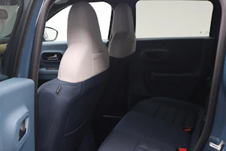 https://vehicle.imgix.net/4259608/16d39e56-209e-45d1-8cde-850b312abc52.JPG