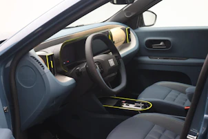 image du véhicule FIAT Grande Panda 1.2 Hybrid La Prima