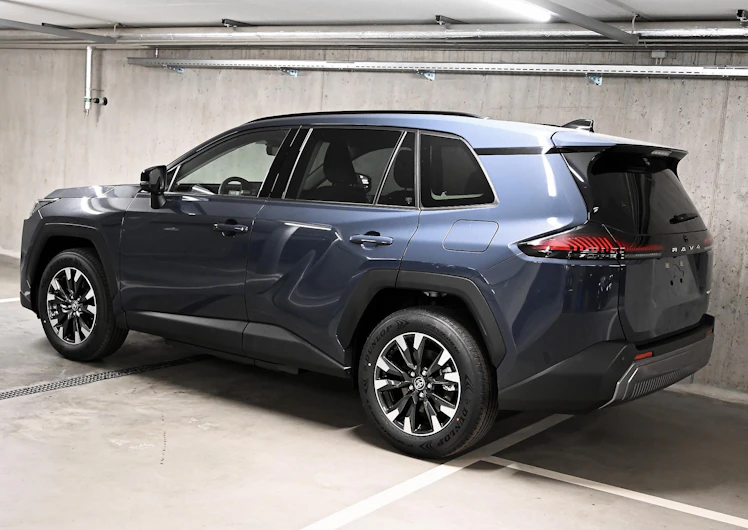 Fahrzeugbild TOYOTA RAV-4