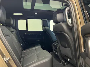 Land Rover Defender 110 3.0 D I6 350 X-Dynamic HSE