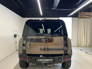 Land Rover Defender 110 3.0 D I6 350 X-Dynamic HSE