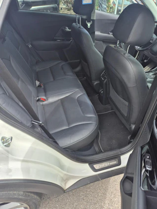 Fahrzeugbild 10 Fahrzeugbild 10