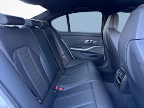 https://vehicle.imgix.net/4259689/49abd984-8b35-4e4c-9e7a-d573d4563f17.jpg