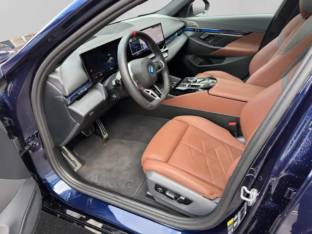 BMW i5 M60 xDrive Touring