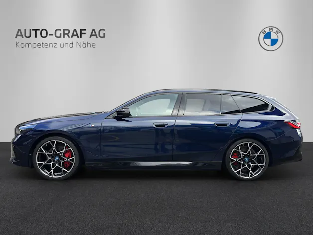 BMW i5 M60 xDrive Touring