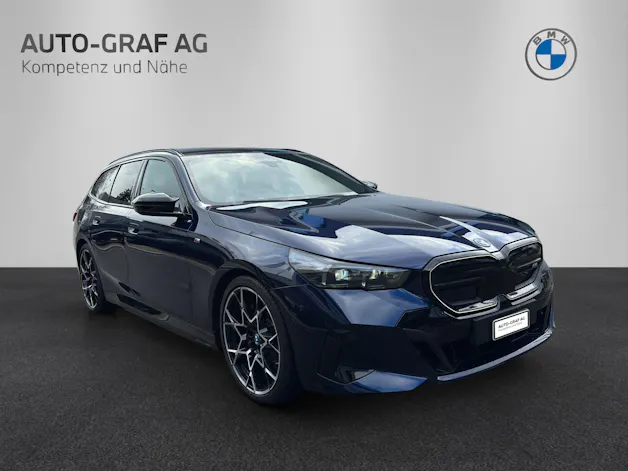 BMW i5 M60 xDrive Touring