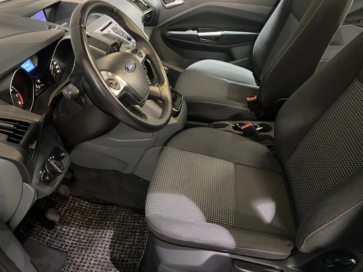 image du véhicule FORD C-MAX