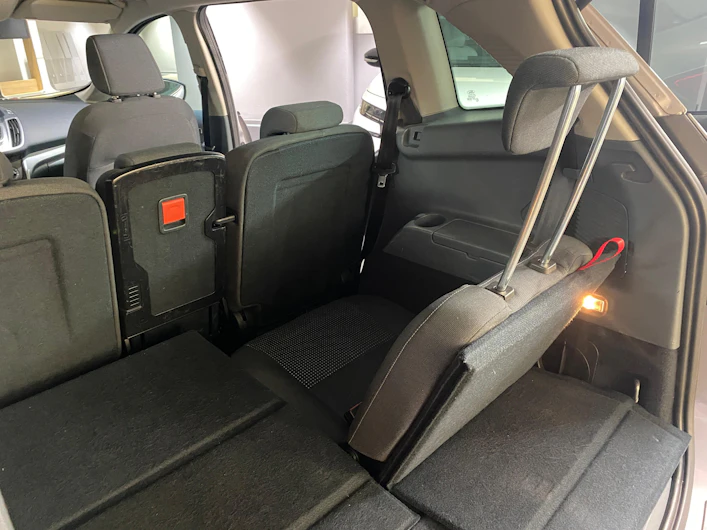 image du véhicule FORD C-MAX