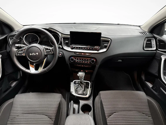 Fahrzeugbild 8 Fahrzeugbild 8