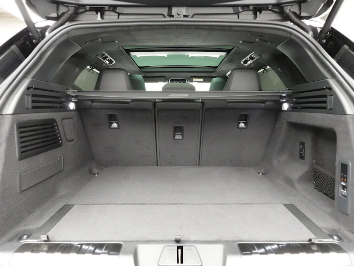 Fahrzeugbild LAND ROVER RANGE ROVER SPORT