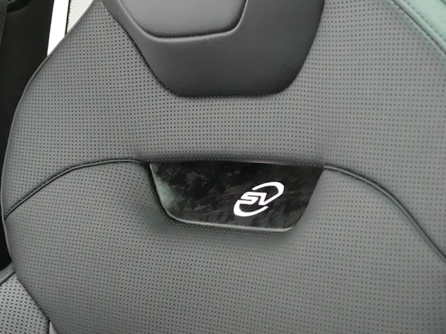Land Rover Range Rover Sport 4.4 V8 SV Carbon