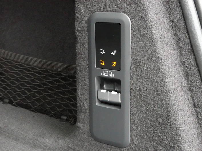 Fahrzeugbild LAND ROVER RANGE ROVER SPORT