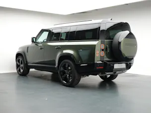 Land Rover Defender 130 3.0 D I6 350 X-Dynamic HSE