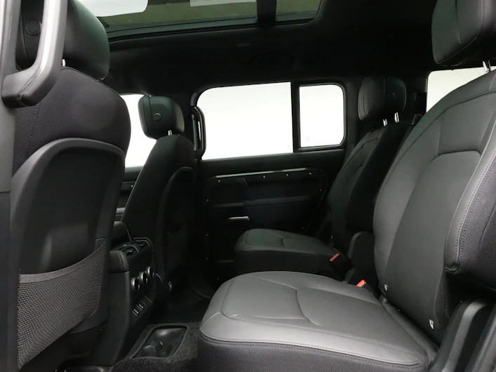 Fahrzeugbild LAND ROVER DEFENDER