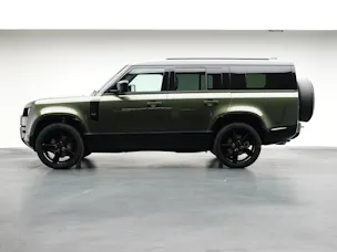 Land Rover Defender 130 3.0 D I6 350 X-Dynamic HSE