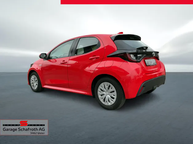 Toyota Yaris 1.5 VVT-i HSD Active