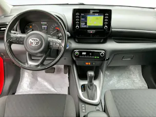 Toyota Yaris 1.5 VVT-i HSD Active