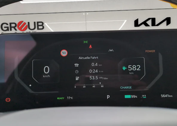 Fahrzeugbild 10 Fahrzeugbild 10