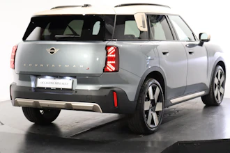 https://vehicle.imgix.net/4259917/502629e7-aaf7-44eb-9c1f-021142540e94.JPG