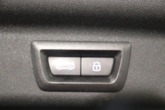https://vehicle.imgix.net/4259917/aaa4d21c-a240-4beb-8c34-d3d540549258.JPG