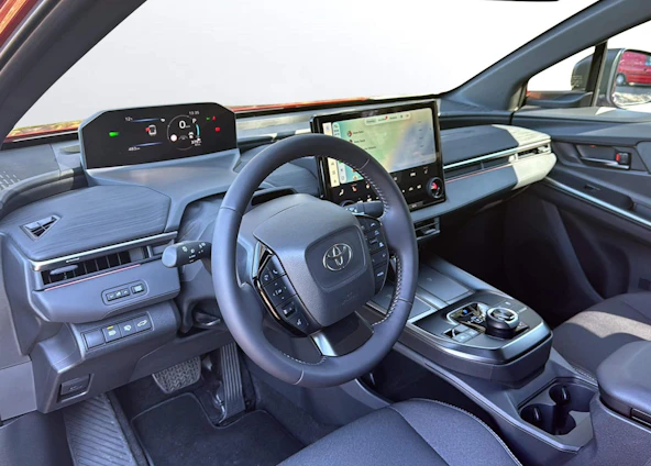 Fahrzeugbild 4 Fahrzeugbild 4