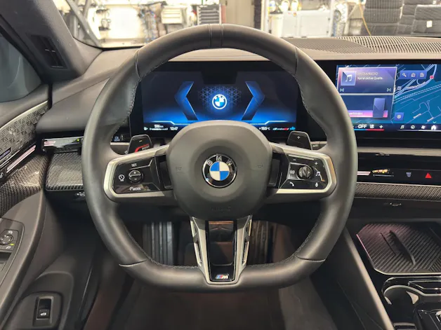 BMW 540d xDrive Touring M SPORTPAKET PRO (Import)