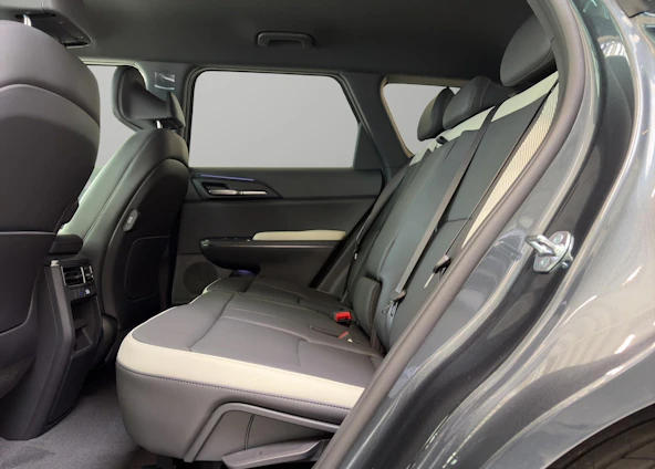 image du véhicule 6 image du véhicule 6