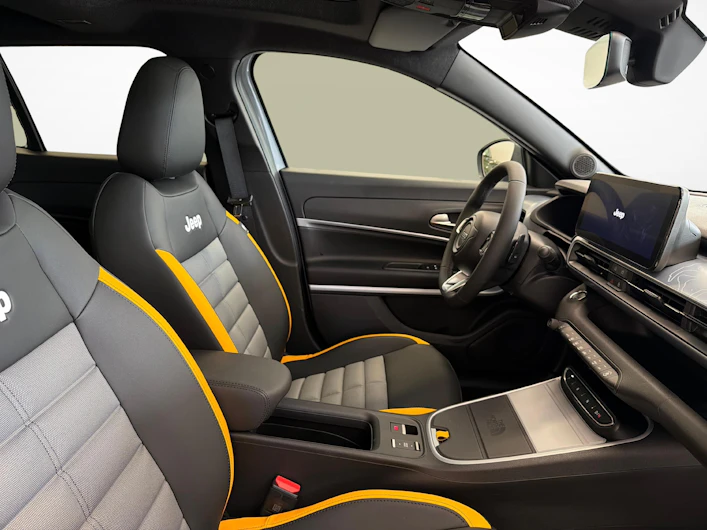 Fahrzeugbild JEEP AVENGER