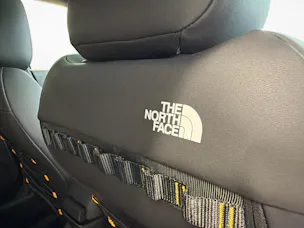 Jeep Avenger 1.2 MHEV The North Face 4xe - Leasing 1,99%!!