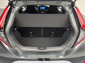https://vehicle.imgix.net/4260044/0658c812-7340-4479-bfab-731a2dac6dc4.jpeg
