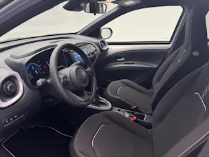 Toyota Aygo X 1.5 VVT-i HSD Trend