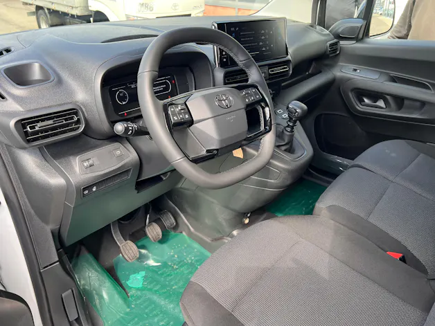 Toyota PROACE CITY Van L2 1.2 Active