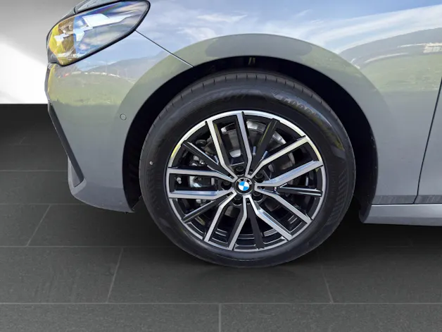 BMW 223i xDrive paddles Active Tourer