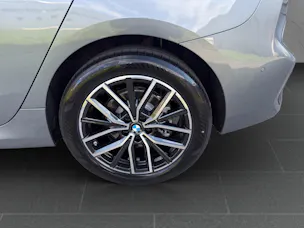 BMW 223i xDrive paddles Active Tourer