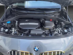 BMW 223i xDrive paddles Active Tourer