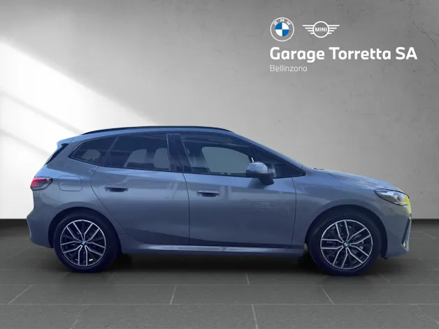 BMW 223i xDrive paddles Active Tourer