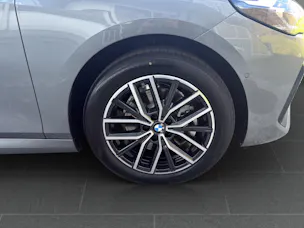 BMW 223i xDrive paddles Active Tourer