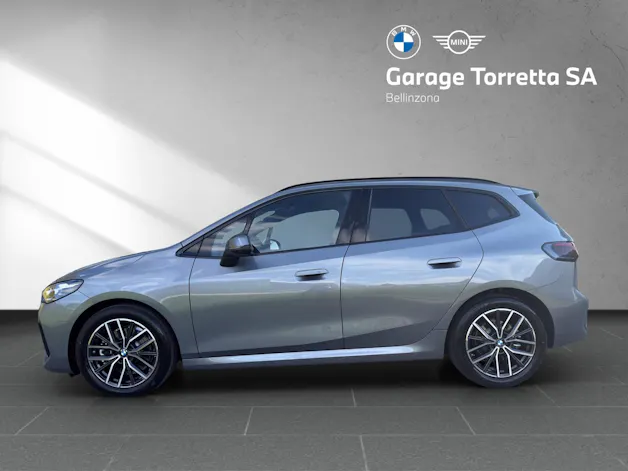 BMW 223i xDrive paddles Active Tourer